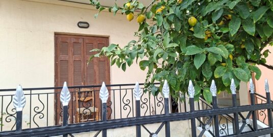Πώληση 2αρι σε πολυκατοικία – (ID: Π4023)